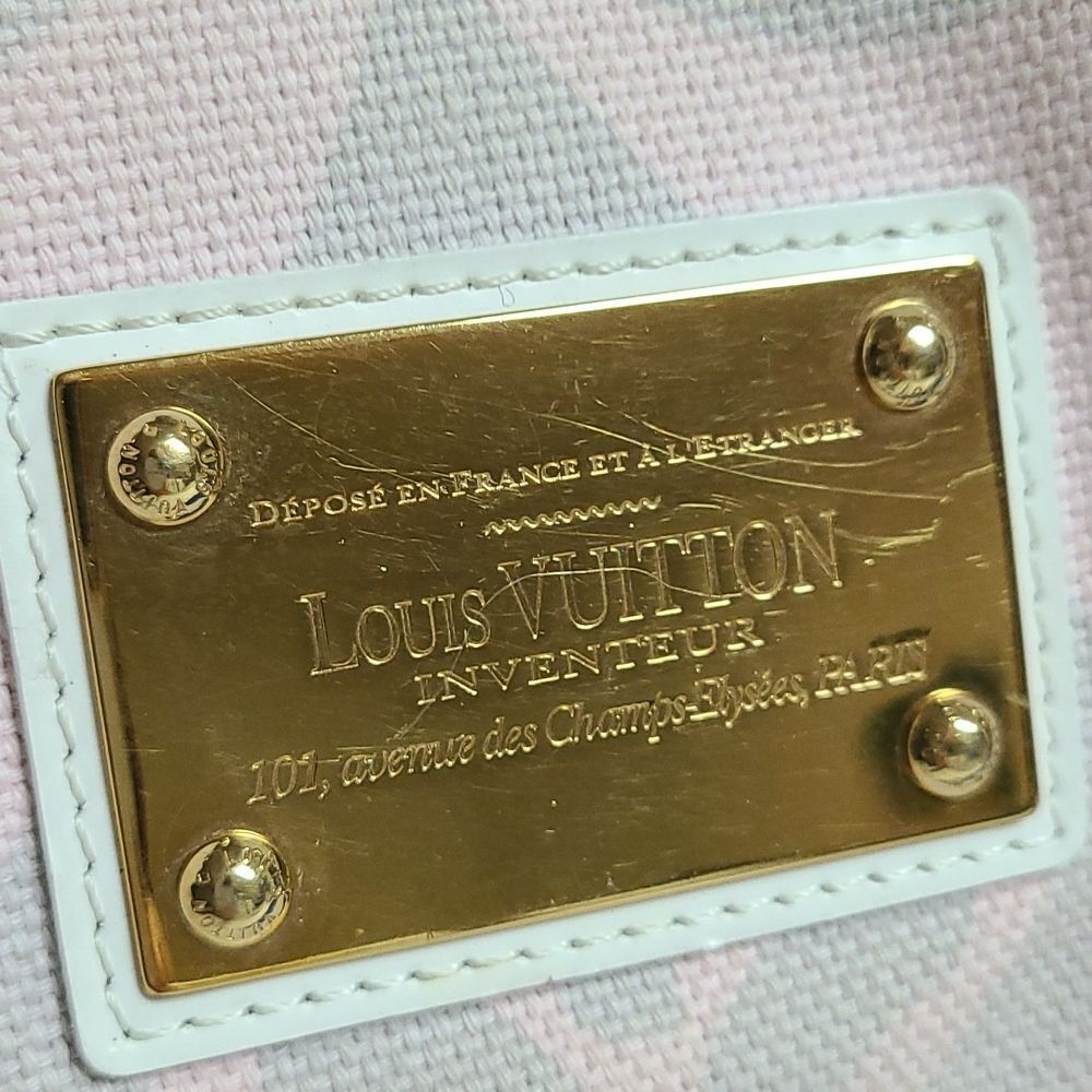 💯 Authentic Louis Vuitton Tote Bag 🍀 - Picture 3 of 17